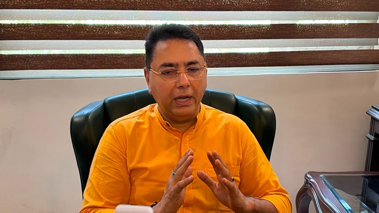 PSPCL ਕਰਮਚਾਰੀਆਂ ਨੇ ਹੜਤਾਲ ਖਤਮ ਕਰਨ ਦੀ ਕੀਤੀ ਅਪੀਲ, ਕਿਸਾਨਾਂ ਤੇ ਆਮ ਲੋਕਾਂ ਨੂੰ ਹੋ ਰਹੀਆਂ ਹਨ ਮੁਸ਼ਕਲਾਂ: ਅਮਨ ਅਰੋੜਾ