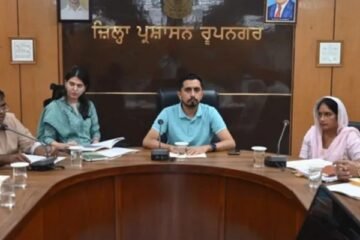 ਹਿਮਾਚਲ ਤੋਂ ਆਉਣ ਵਾਲੇ ਵਾਹਨਾਂ ‘ਤੇ ਲੱਗੇਗਾ ਟੈਕਸ! ਰੋਪੜ ਜ਼ਿਲ੍ਹਾ ਪ੍ਰੀਸ਼ਦ ‘ਚ ਪ੍ਰਸਤਾਵ ਪਾਸ