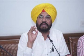 ਆਪ ਵਿਧਾਇਕ ਕੁਲਦੀਪ ਧਾਲੀਵਾਲ ਨੇ ਕਾਂਗਰਸ ਸੰਸਦ ਮੈਂਬਰ ਦੀਪੇਂਦਰ ਹੁੱਡਾ ਦੇ ਸੱਜਣ ਕੁਮਾਰ ਨੂੰ ਰੋਲ ਮਾਡਲ ਦੱਸਣ ਵਾਲੇ ਬਿਆਨ ਦੀ ਕੀਤੀ ਨਿਖੇਧੀ
