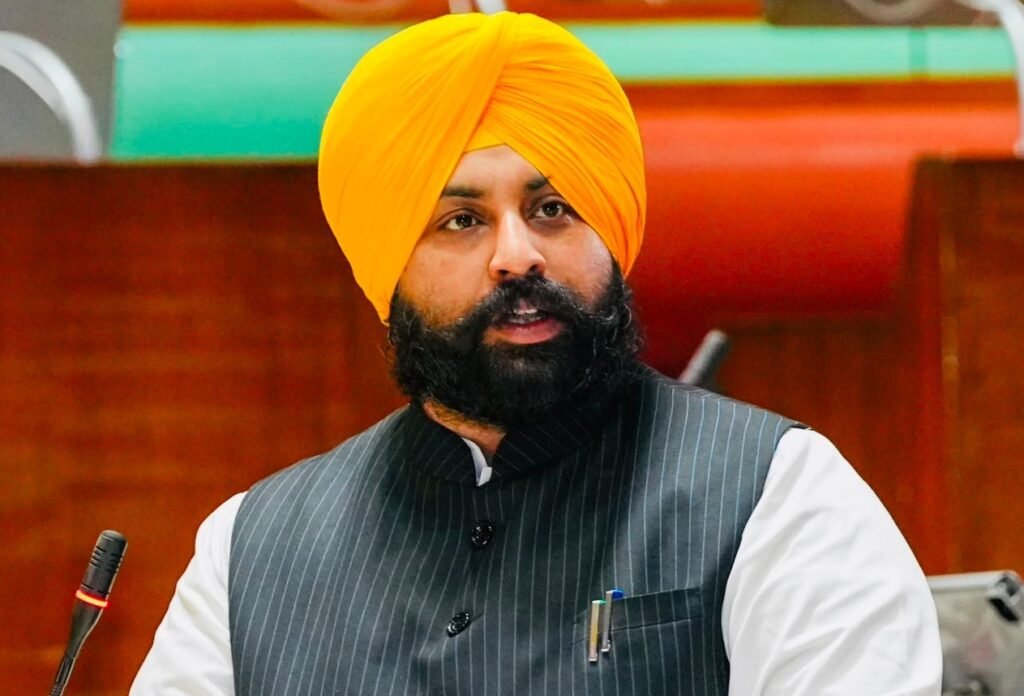 ਨੀਤੀ ਆਯੋਗ ਸਕੂਲ ਸਿੱਖਿਆ ਸੂਚਕਾਂਕ 2026 ‘ਚ ਪੰਜਾਬ ਪਹਿਲੇ ਸਥਾਨ ‘ਤੇ, ਕੇਰਲ ਨੂੰ ਛੱਡਿਆ ਪਿੱਛੇ: ਹਰਜੋਤ ਬੈਂਸ