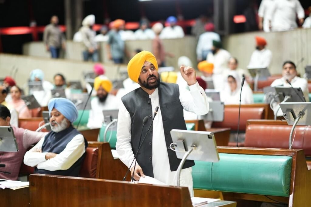 ਪੰਜਾਬ ਵਿਧਾਨ ਸਭਾ ਨੇ ਆਊਟਸੋਰਸ ਮੁਲਾਜ਼ਮਾਂ ਲਈ ਇਤਿਹਾਸਕ ਬਿੱਲ ਕੀਤਾ ਪਾਸ, 28 ਹਜ਼ਾਰ ਤੱਕ ਕਰਮਚਾਰੀਆਂ ਨੂੰ ਮਿਲੇਗਾ ਲਾਭ