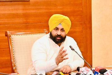 ਪੰਜਾਬ ਨੂੰ ਕੂੜਾ-ਕਰਕਟ ਮੁਕਤ ਬਣਾਉਣ ਲਈ 29 ਅਗਸਤ ਤੋਂ 10 ਦਿਨਾਂ ਵਿਸ਼ੇਸ਼ ਸਫ਼ਾਈ ਮੁਹਿੰਮ ਸ਼ੁਰੂ: ਹਰਜੋਤ ਬੈਂਸ