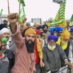 ਕਿਸਾਨ ਮੋਰਚੇ ਦਾ ਦੂਜਾ ਦਿਨ: ਚੰਡੀਗੜ੍ਹ-ਮੋਹਾਲੀ ਬਾਰਡਰ ਤੇ ਡਟੇ ਕਿਸਾਨ, ਟ੍ਰੈਫਿਕ ਪ੍ਰਭਾਵਿਤ
