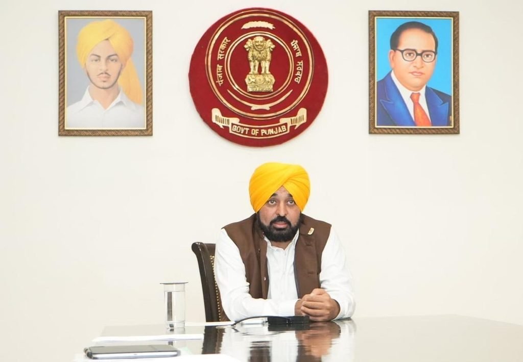 ਪੰਜਾਬ ਕੈਬਨਿਟ ਨੇ ਚੀਫ਼ ਜਸਟਿਸ ਦੀ ਨਿਯੁਕਤੀ ’ਤੇ ਜਤਾਇਆ ਇਤਰਾਜ਼, ਸਹੁੰ ਚੁੱਕਣ ਦੀ ਪ੍ਰਕਿਰਿਆ ਰੋਕਣ ਦੀ ਮੰਗ