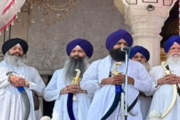 ਅਮਰਜੀਤ ਸਿੰਘ ਚਾਵਲਾ ਤੇ ਗਿਆਨੀ ਮਲਕੀਤ ਸਿੰਘ ਨੂੰ ਸਿੱਖ ਪੰਥ ਵਿਚੋਂ ਛੇਕਿਆ ; ਪੰਜ ਸਿੰਘ ਸਹਿਬਾਨ ਨੇ ਸੁਣਾਇਆ ਫ਼ੈਸਲਾ
