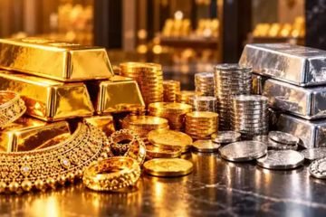 ਅੱਜ ਸੋਨਾ-ਚਾਂਦੀ ਦੀ ਕੀਮਤ: ਸੋਨੇ ਦੀ ਕੀਮਤ ₹1,700 ਵਧੀ, ਚਾਂਦੀ ਵੀ ₹4,000 ਮਹਿੰਗੀ ਹੋਈ; ਜਾਣੋ ਖਰੀਦਣਾ ਹੈ ਜਾਂ ਉਡੀਕ ਕਰਨੀ ਹੈ?
