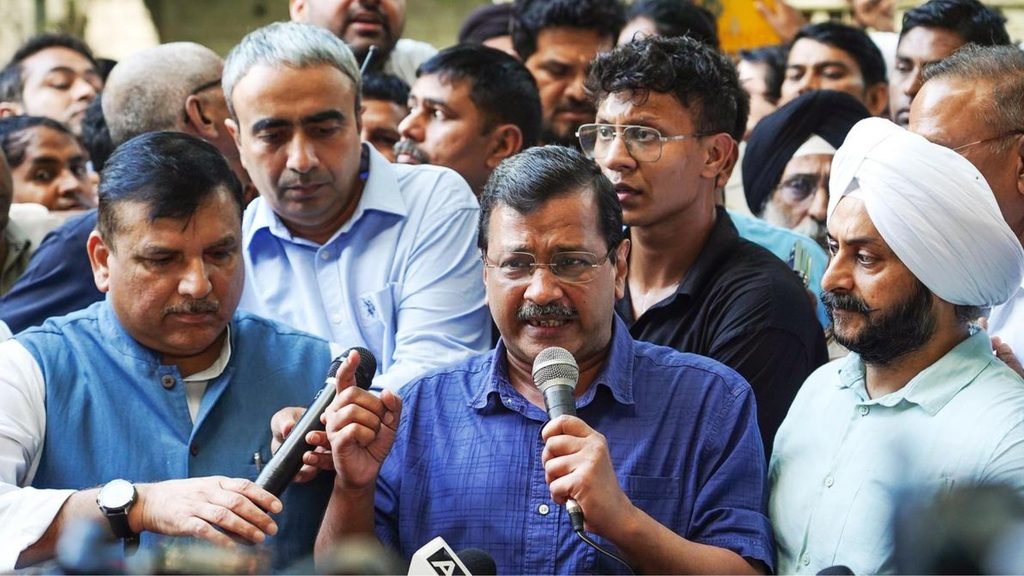 ਜੰਤਰ-ਮੰਤਰ ਪ੍ਰਦਰਸ਼ਨ ’ਤੇ ਕੇਜਰੀਵਾਲ ਦਾ PM ਮੋਦੀ ’ਤੇ ਨਿਸ਼ਾਨਾ, ਕਿਹਾ—‘ਹਿਟਲਰ ਨੂੰ ਵੀ ਪਿੱਛੇ ਛੱਡ ਦਿੱਤਾ’