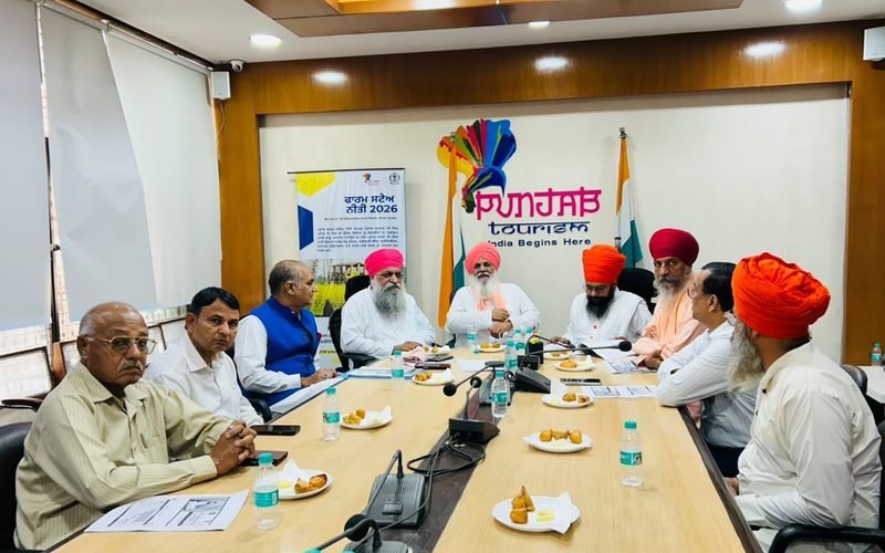 ਸ੍ਰੀ ਗੁਰੂ ਰਵਿਦਾਸ ਜੀ ਦੇ 650ਵੇਂ ਪ੍ਰਕਾਸ਼ ਦਿਹਾੜੇ ਨੂੰ ਲੈ ਕੇ ਤਿਆਰੀਆਂ ਤੇਜ਼, 4 ਸ਼ੋਭਾ ਯਾਤਰਾਵਾਂ ਪਹੁੰਚਣਗੀਆਂ ਖੁਰਾਲਗੜ੍ਹ ਸਾਹਿਬ