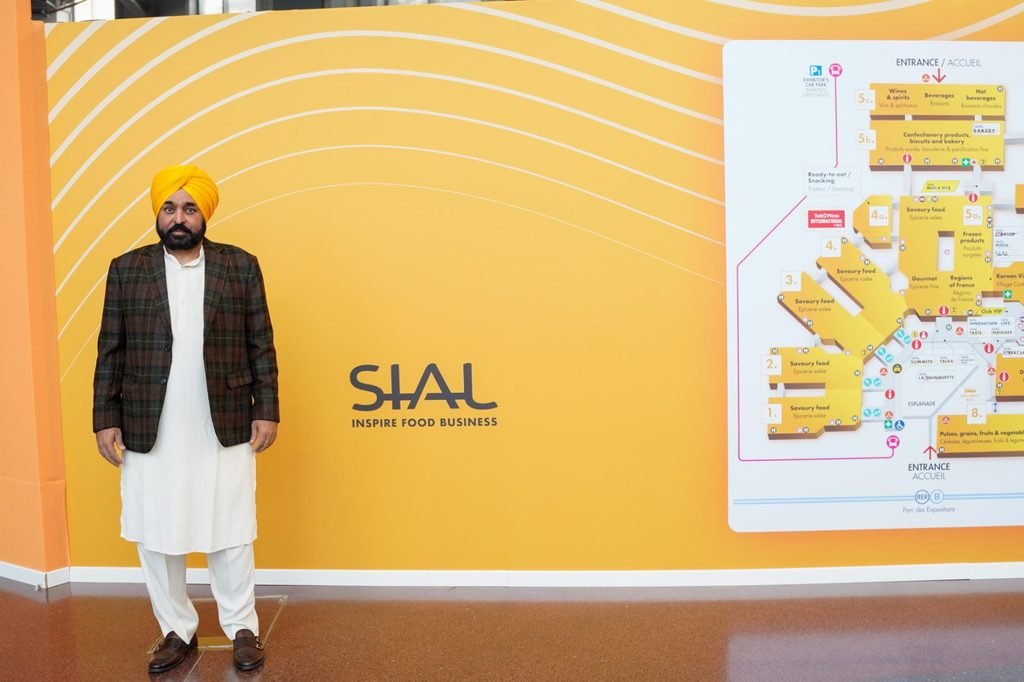 ਪੈਰਿਸ ’ਚ CM ਭਗਵੰਤ ਮਾਨ ਨੇ ਲਾਂਚ ਕੀਤੇ ‘ਸੋਹਣਾ’ ਬ੍ਰਾਂਡ ਦੇ 2 ਨਵੇਂ ਉਤਪਾਦ, ਹੁਣ ਦੁਨੀਆ ਚੱਖੇਗੀ ਪੰਜਾਬ ਦੇ ਛੋਲਿਆਂ ਤੇ ਰਾਜਮਾਂਹ ਦਾ ਸੁਆਦ